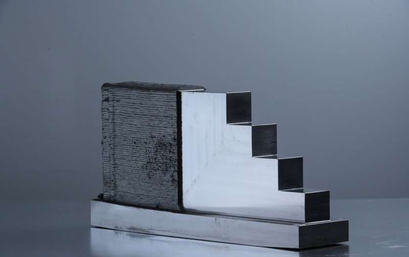 Steel components from the 3D printer: deposition welding in XXL format